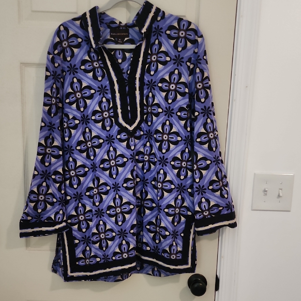 Dana Buchman Geometric Blue and Black Tunic
